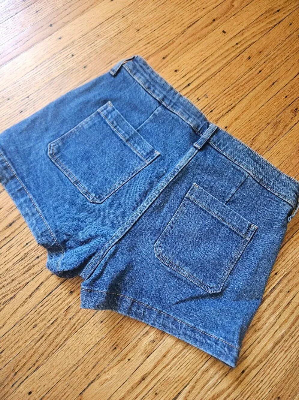 Old Navy High-Waisted Button Fly Denim Shorts Size 8